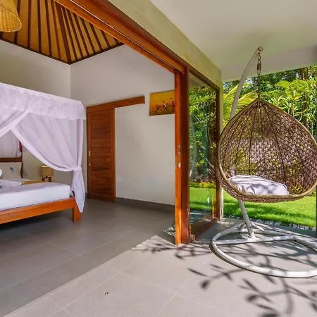 Coco Garden Pool Villas