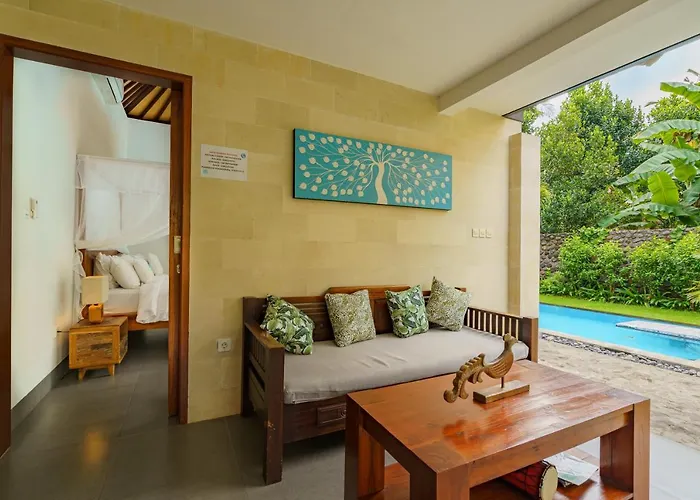 Coco Garden Pool Kubutambahan