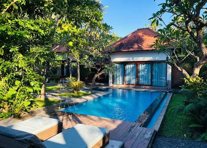 Coco Garden Pool 3* Kubutambahan (Bali)