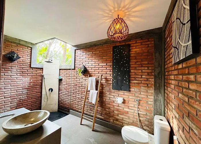 Coco Garden Pool 招待所